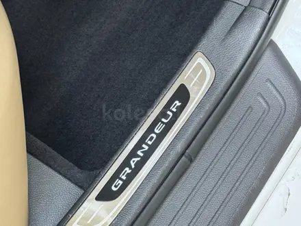 Hyundai Grandeur 2011 года за 7 900 000 тг. в Шымкент – фото 18