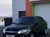 ВАЗ (Lada) Granta 2190 2013 годаүшін3 100 000 тг. в Актобе – фото 2