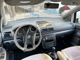 Volkswagen Sharan 2001 годаүшін2 800 000 тг. в Атырау – фото 5