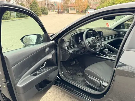 Hyundai Elantra 2020 года за 7 500 000 тг. в Алматы – фото 9