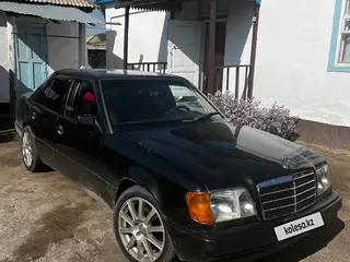 Mercedes-Benz E-Class, 1992