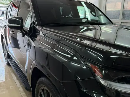 Lexus LX 600 2023 года за 68 000 000 тг. в Алматы – фото 6