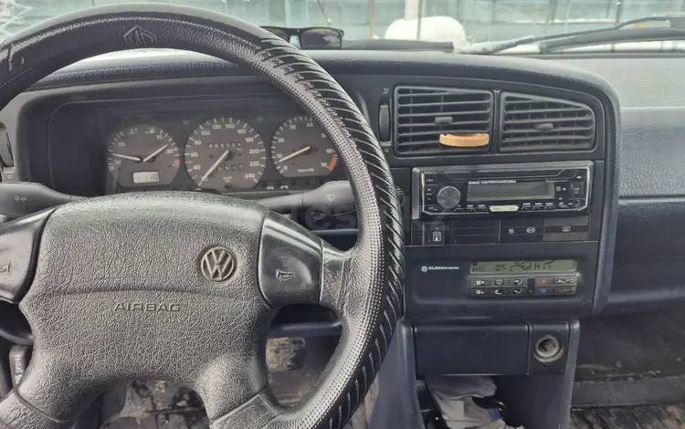 Volkswagen Passat 1995 года за 2 400 000 тг. в Шымкент