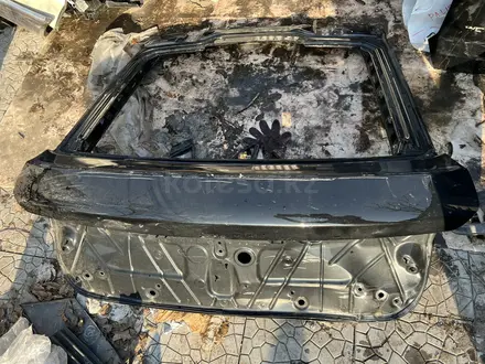 Крышка багажника багажник бмв bmw g06 за 180 000 тг. в Караганда – фото 7