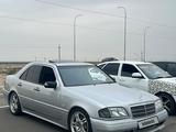 Mercedes-Benz C 280 1993 года за 3 000 000 тг. в Актау – фото 4