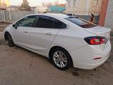 Chevrolet Cruze 2018 года за 6 500 000 тг. в Актобе – фото 5