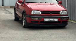 Volkswagen Golf 1993 годаүшін2 100 000 тг. в Алматы