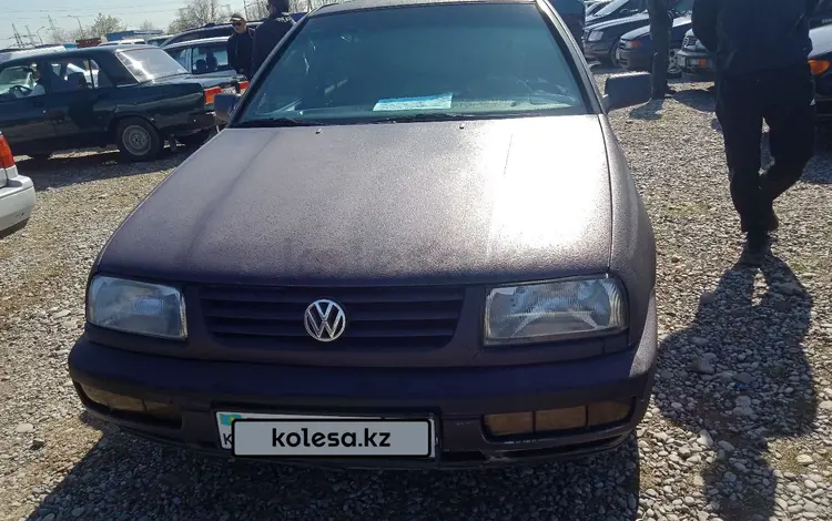 Volkswagen Vento 1994 года за 1 450 000 тг. в Шымкент