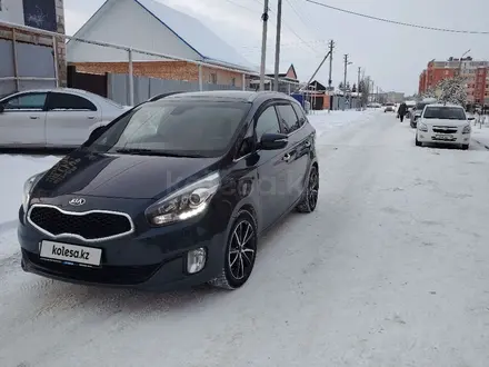 Kia Carens 2014 года за 8 150 000 тг. в Костанай – фото 2