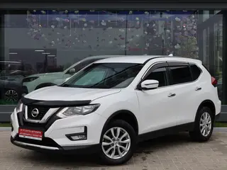 Nissan X-Trail SE (2WD)