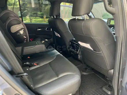 Toyota Land Cruiser 2024 года за 59 000 000 тг. в Алматы – фото 10