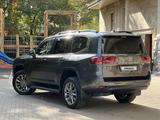 Toyota Land Cruiser 2024 года за 59 000 000 тг. в Алматы – фото 5