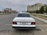 Mercedes-Benz E 200 1989 года за 600 000 тг. в Астана – фото 3