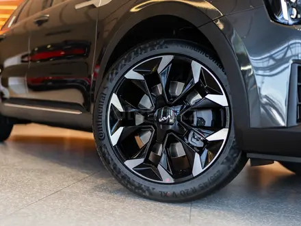 Kia Sorento FIFA World Cup Edition 2026 года за 18 990 000 тг. в Алматы – фото 8