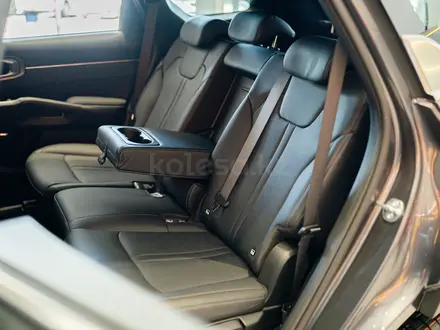 Kia Sorento FIFA World Cup Edition 2026 года за 18 990 000 тг. в Алматы – фото 16