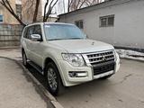 Mitsubishi Pajero 2020 годаүшін23 500 000 тг. в Алматы – фото 2