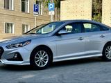 Hyundai Sonata 2019 года за 7 500 000 тг. в Актобе – фото 3