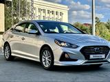 Hyundai Sonata 2019 года за 7 500 000 тг. в Актобе – фото 4
