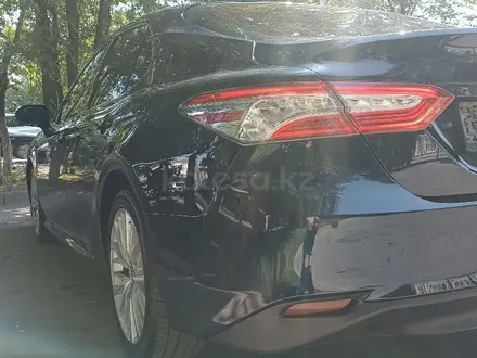 Toyota Camry 2018 года за 13 500 000 тг. в Тараз – фото 6