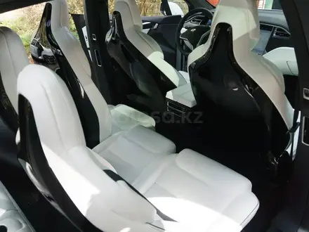Tesla Model 3 2017 годаүшін32 000 000 тг. в Алматы – фото 6