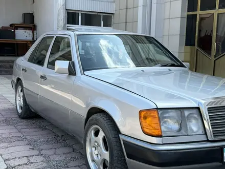 Mercedes-Benz E 230 1990 года за 2 400 000 тг. в Шымкент – фото 8