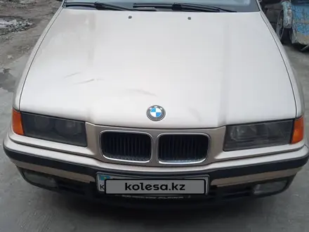 BMW 318 1991 года за 2 000 000 тг. в Семей – фото 9