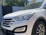 Hyundai Santa Fe 2013 года за 7 300 000 тг. в Караганда – фото 4