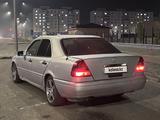 Mercedes-Benz C 230 1994 годаүшін1 700 000 тг. в Семей – фото 4