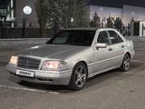 Mercedes-Benz C 230 1994 годаүшін1 700 000 тг. в Семей – фото 3