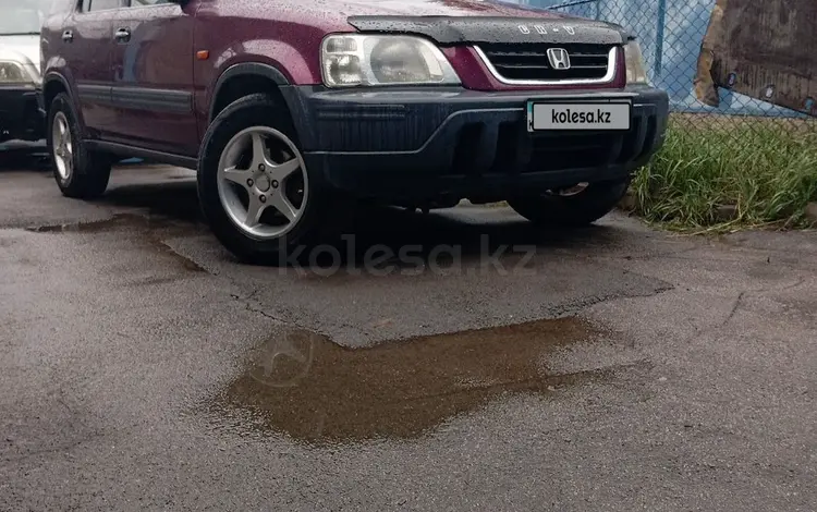 Honda CR-V 1996 годаүшін2 200 000 тг. в Алматы