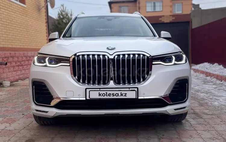 BMW X7 2021 года за 49 900 000 тг. в Караганда