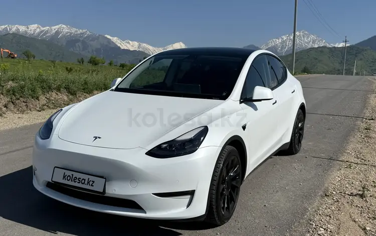 Tesla Model Y 2024 года за 19 500 000 тг. в Алматы