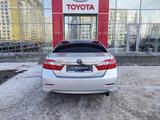 Toyota Camry 2014 годаfor9 050 000 тг. в Астана – фото 4