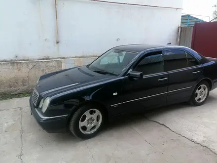 Mercedes-Benz E 280 1997 года за 2 800 000 тг. в Мырзакент – фото 7