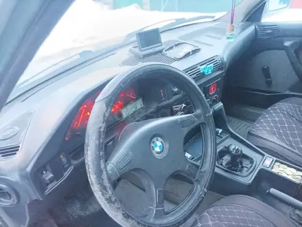 BMW 520 1991 года за 1 800 000 тг. в Усть-Каменогорск – фото 4