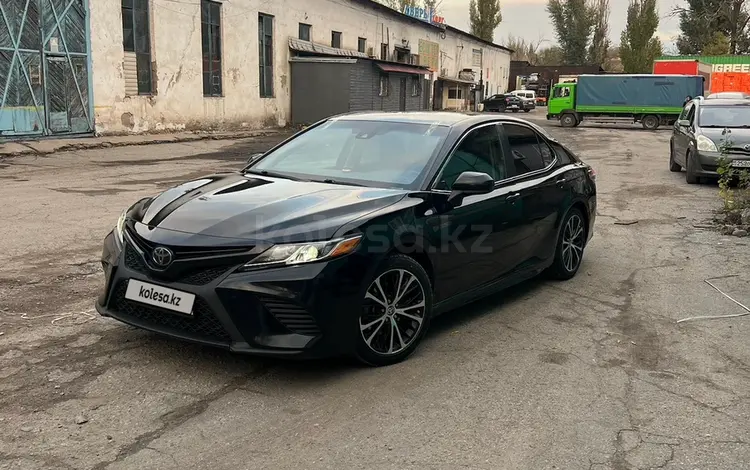 Toyota Camry 2020 годаfor12 200 000 тг. в Алматы