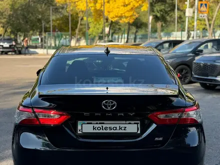 Toyota Camry 2020 года за 12 200 000 тг. в Алматы – фото 7