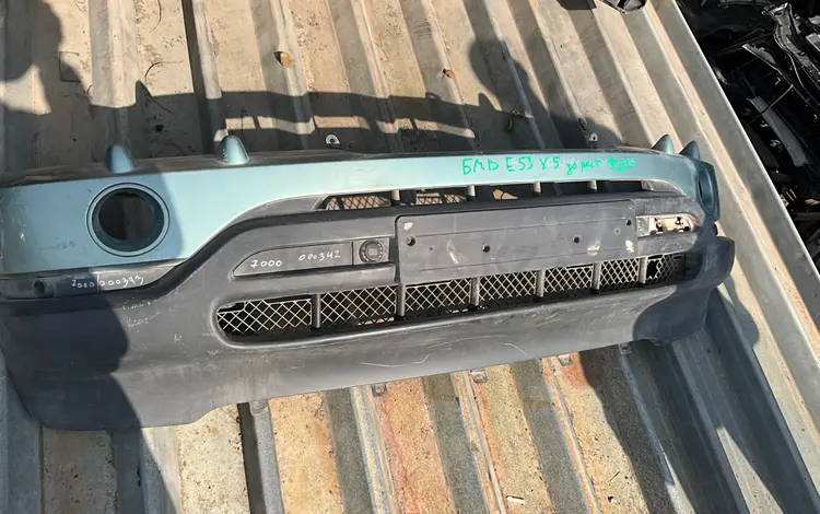 Бампер передний на БМВ Е53 Х5 за 90 000 тг. в Алматы