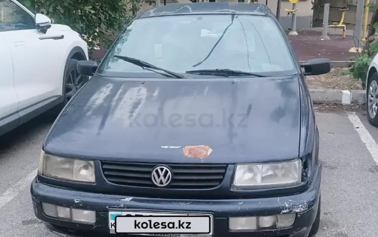 Volkswagen Passat 1994 годаfor900 000 тг. в Шымкент