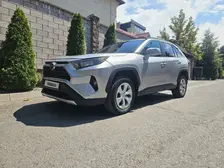 Toyota RAV4, 2021