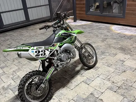 Kawasaki  KX 65 2016 года за 950 000 тг. в Алматы – фото 3
