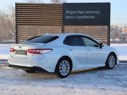 Toyota Camry 2021 года за 15 490 000 тг. в Кокшетау – фото 5