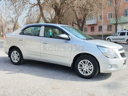 Chevrolet Cobalt 2022 года за 7 390 000 тг. в Шымкент – фото 3