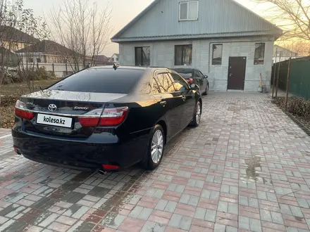 Toyota Camry 2015 года за 12 800 000 тг. в Алматы – фото 6