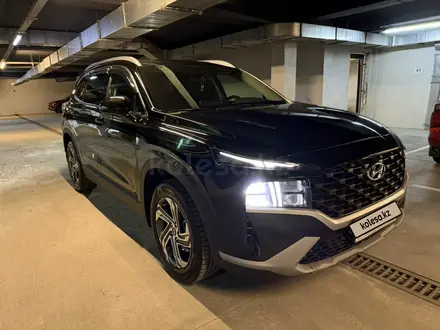 Hyundai Santa Fe 2022 года за 13 800 000 тг. в Алматы – фото 2