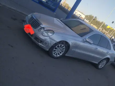 Mercedes-Benz E 230 2007 года за 2 250 000 тг. в Караганда – фото 3