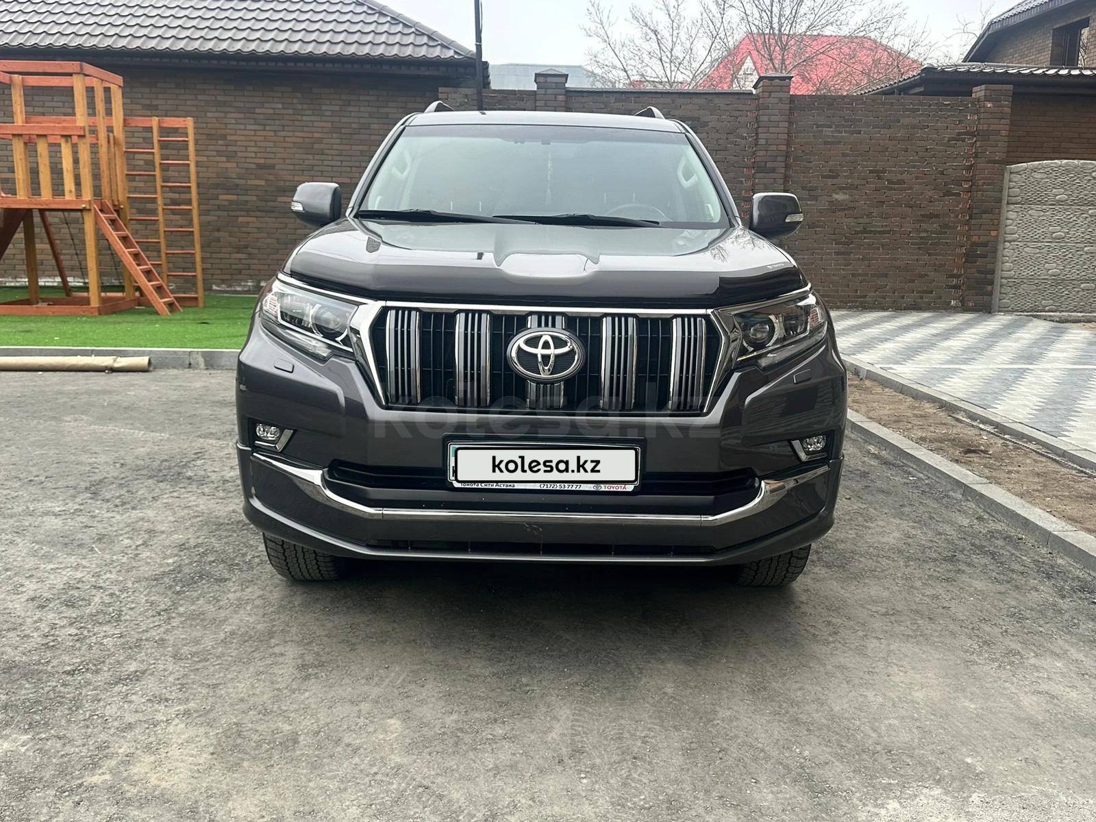 Toyota Land Cruiser Prado 2019 г.