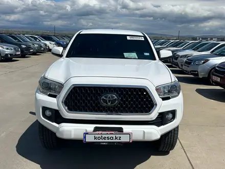 Toyota Tacoma 2018 года за 13 100 000 тг. в Алматы