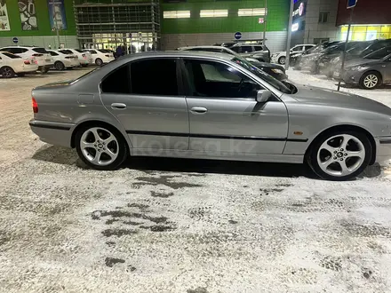 BMW 520 1998 года за 3 300 000 тг. в Павлодар – фото 4