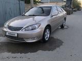 Toyota Camry 2005 годаfor3 800 000 тг. в Жанаозен